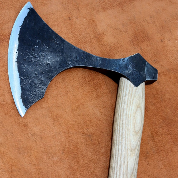 Кузнечный мастер-класс по ковке томагавка