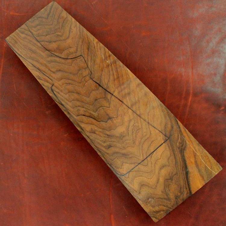 Приклад, заготовка №i013, корень ореха