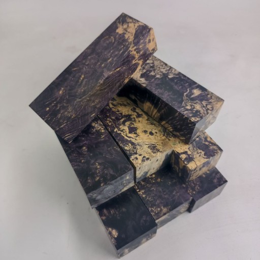 Клен кап стабилизированный (фиолетовый), 130х45х32мм