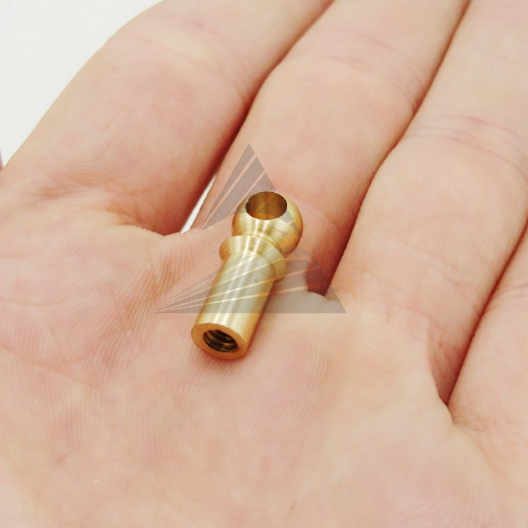 Шар в тыльник 8мм М4 с отверстием, латунь