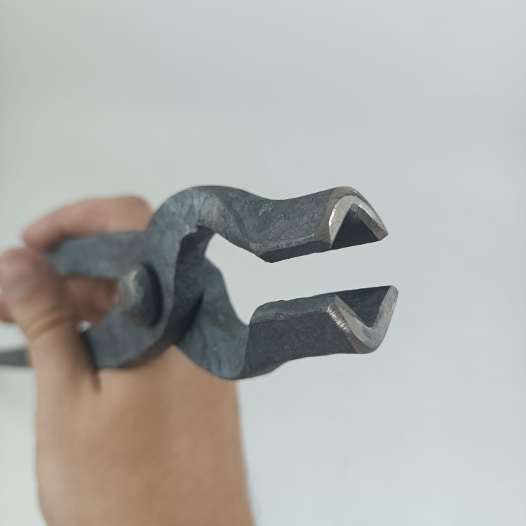 Клещи кузнечные №2, квадрат 10х10мм