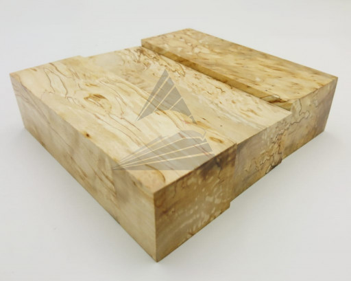 Шпальт карельской березы